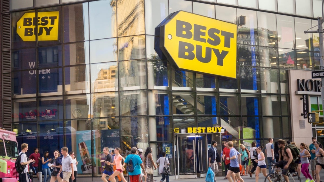 Best Buy and other retailers started 2024 by closing stores. Analysts say they're not done