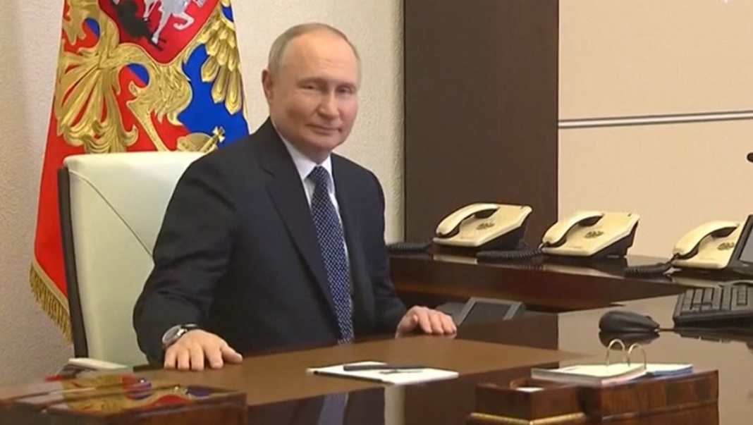 Putin shown ‘voting’ in sham Russian election in new video released by Kremlin